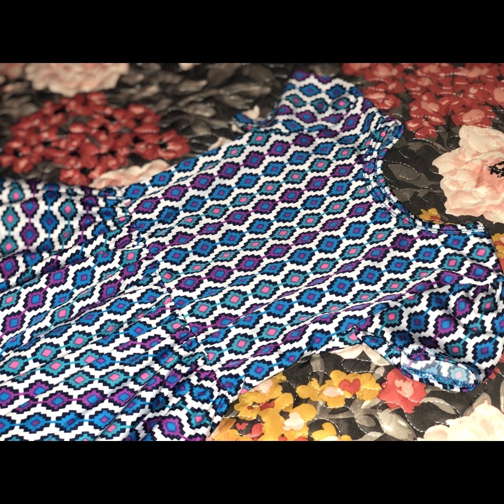 2T Dot Dot Smile Cap Sleeve Dress